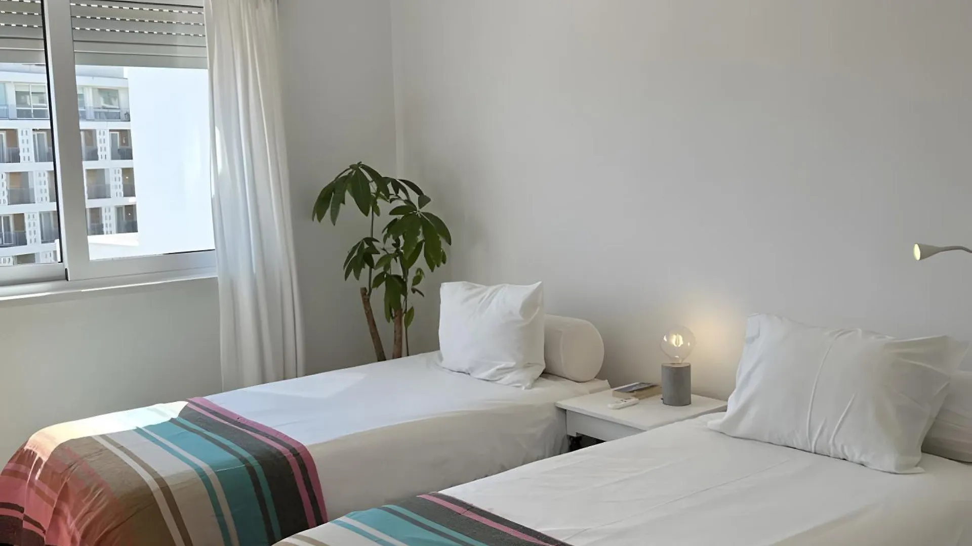 Panoramic Faro Apartment 0*,  Πορτογαλία